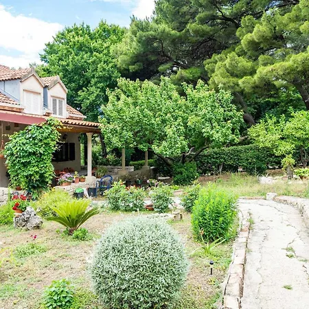 & Papa Appartement Mlini